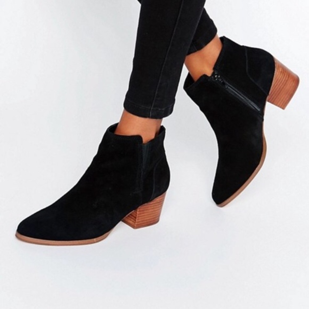 ALDO ‘Lillianne’ Suede Boots- DARK OLIVE GREEN